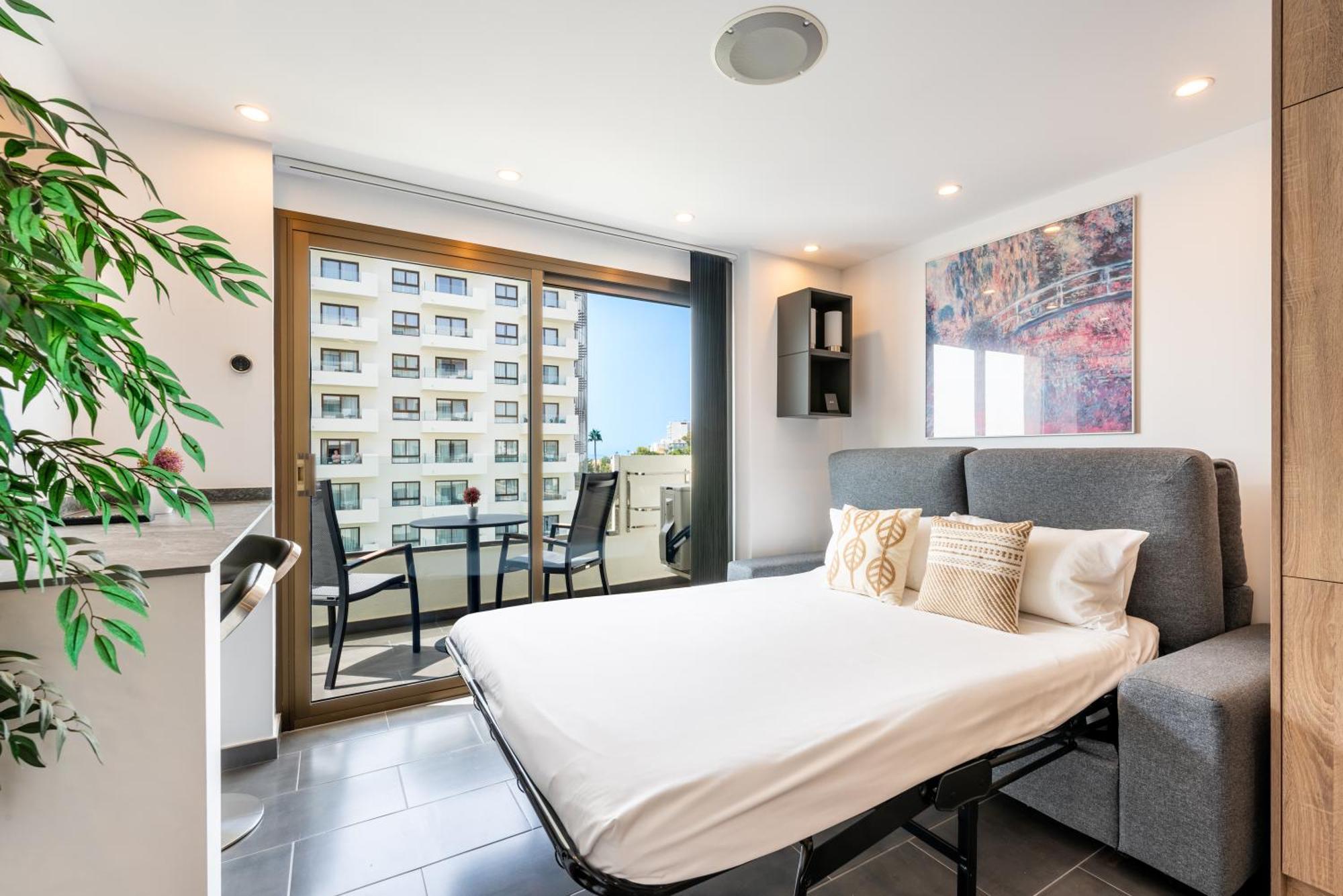 Wintowinrentals Executive Apt In Ocean House Complex Torremolinos Extérieur photo